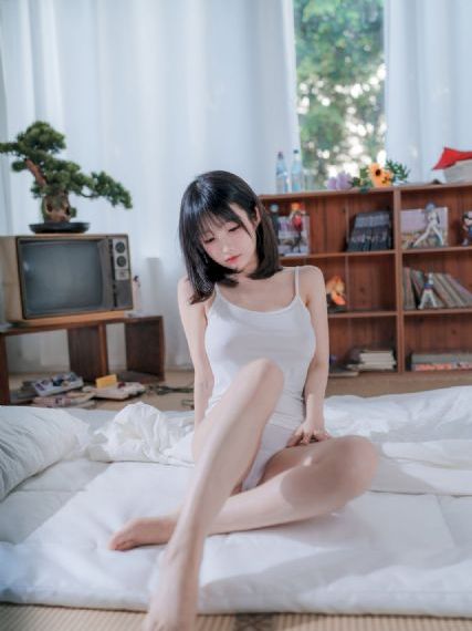 国产午夜精品久久理论片小说_超清高清在线