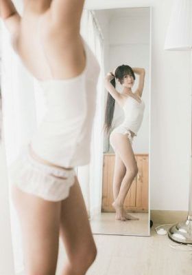 gogo中日韩人体大胆高清美图_超清电影在线看