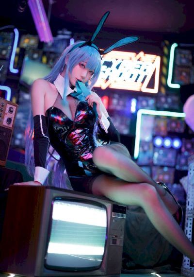 日韩美女爱爱视频一区_720超清在线观看