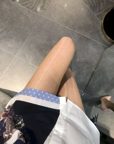 999国产精品亚洲77777_720电影在线看