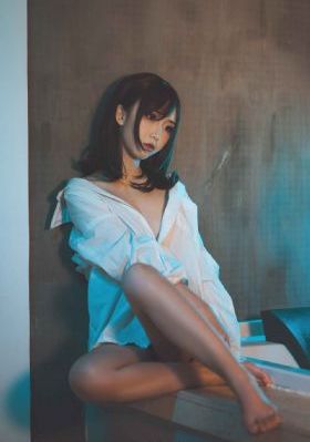 97久久嫩草影院_BD国语高清视频观看